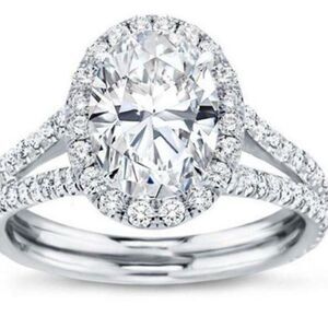 Elegant Silver Plated  Oval Cut White Sapphire  Ring Lab Diamond Engagement Ring